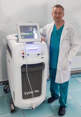 Гольмієвий лазер Quanta System 100 Вт: нове обладнання в лікарні Житомира
